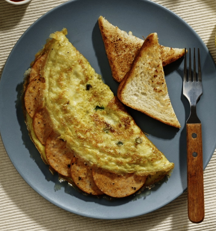 SALAMLI OMELETTE