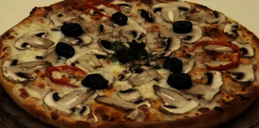MANTARLI PİZZA