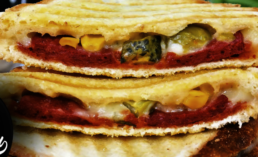 KAŞARLI SUCUKLU TOST